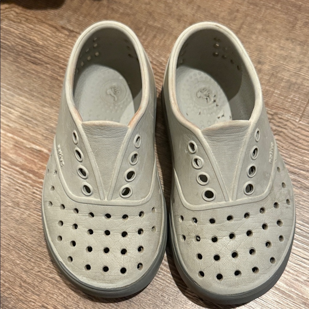 Native Shoes - Grey C9